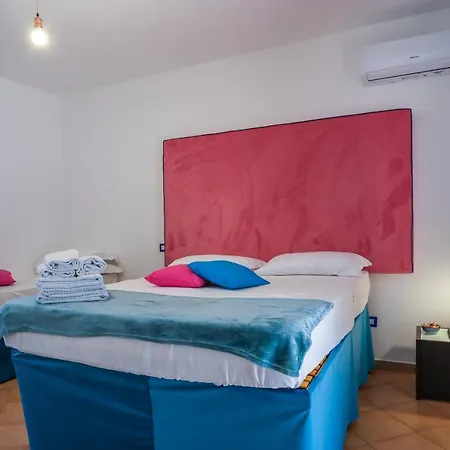 Luce Oda ve Kahvaltı Itri