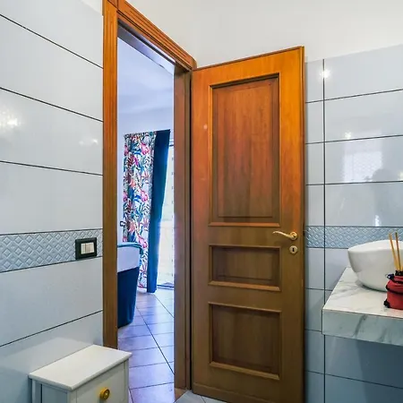 Luce Nocleg ze śniadaniem 3*