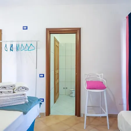 Luce Oda ve Kahvaltı Itri